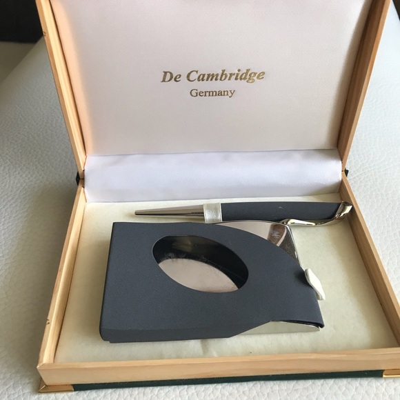 New De CAMBRIDGE Gift BOX. Card keeper. & pen. - Picture 1 of 8